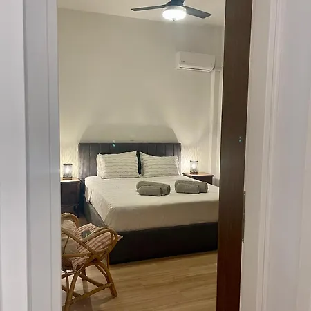 Stella'S Petite Boite Apartment Rafina  Exterior photo
